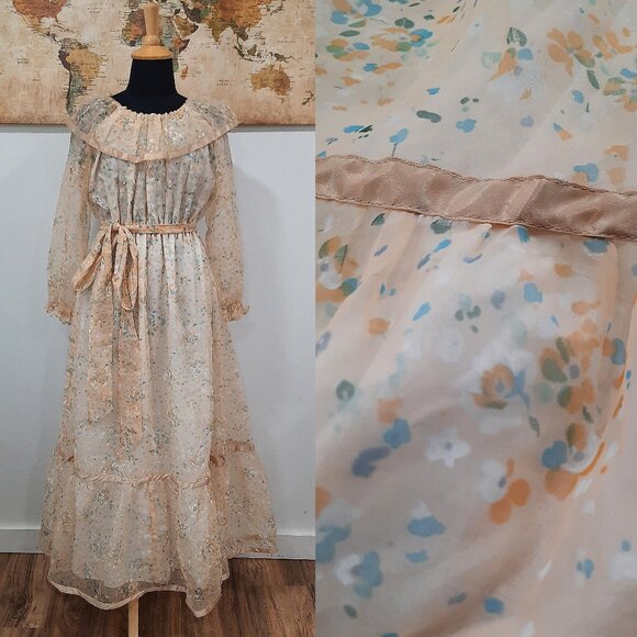 Vintage Dresses & Skirts - Vtg 60s handmade sheer peach gown